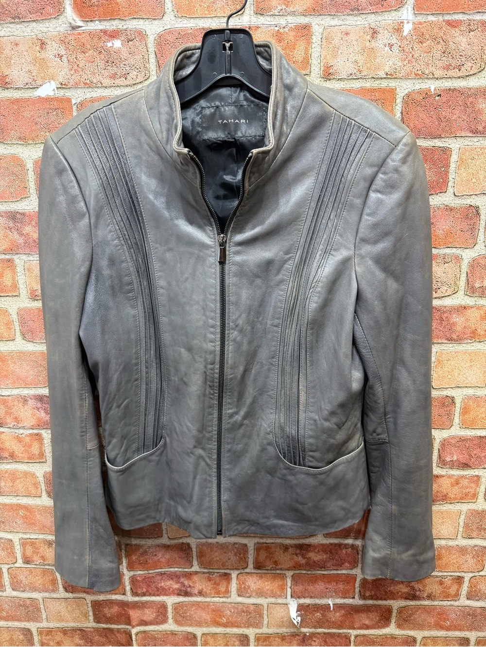 Tahari Women's rustic Gray Leather Zip-Front cafe rancer motorcycle Jacket